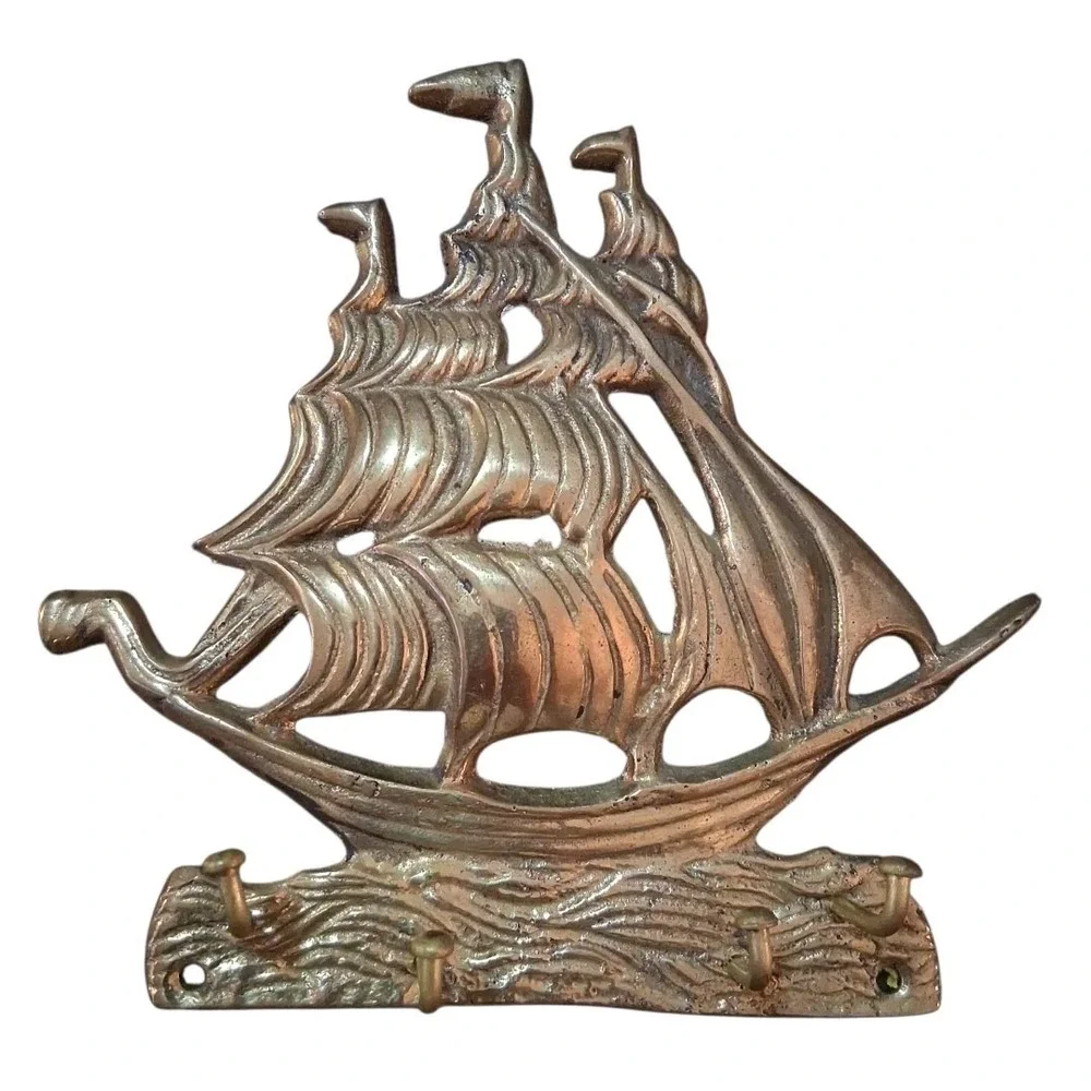 Vintage Nautical Brass Clipper Ship Boat Wall Hanging w/4 Hooks Key Holder 6